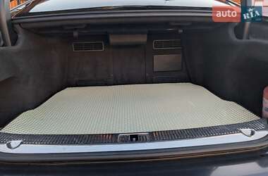 Седан Audi A8 2011 в 