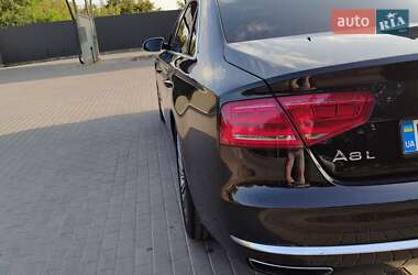 Седан Audi A8 2012 в 