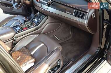 Седан Audi A8 2012 в 