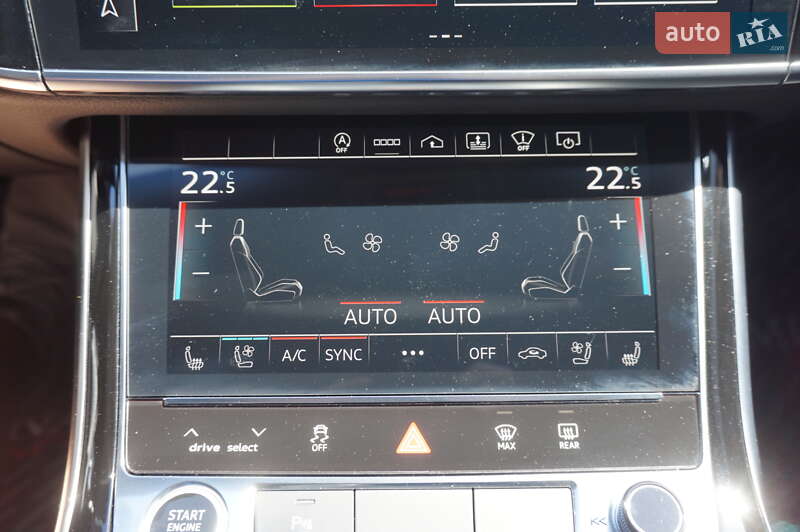 Седан Audi A8 2021 в Одессе