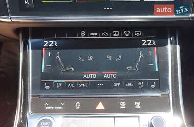 Седан Audi A8 2021 в 