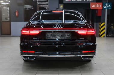 Седан Audi A8 2021 в 