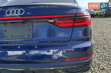 Седан Audi A8 2020 в 