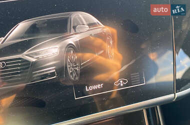 Седан Audi A8 2020 в 