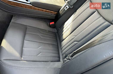 Седан Audi A8 2020 в 