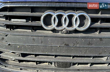 Седан Audi A8 2020 в 