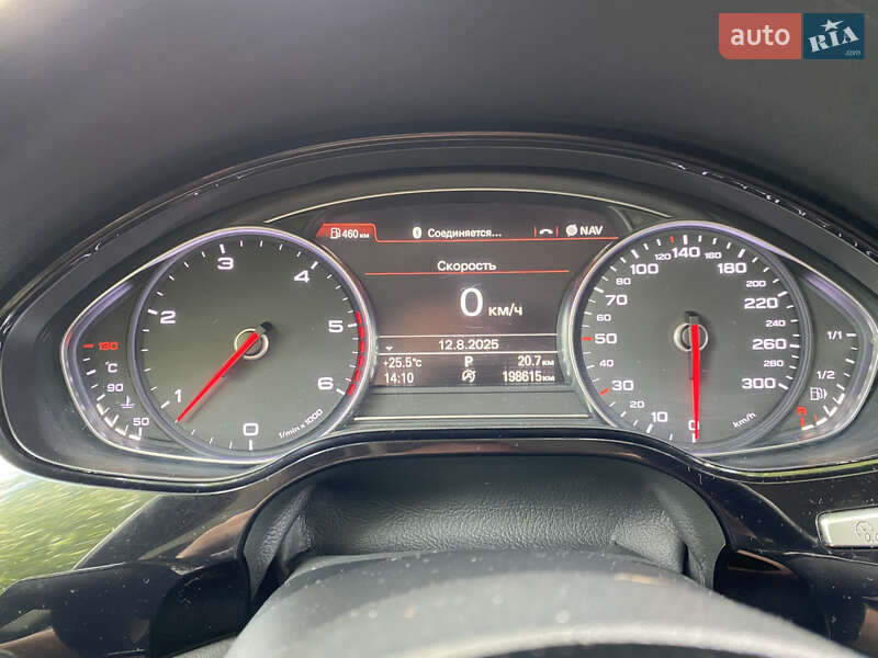 Седан Audi A8 2015 в Краматорске