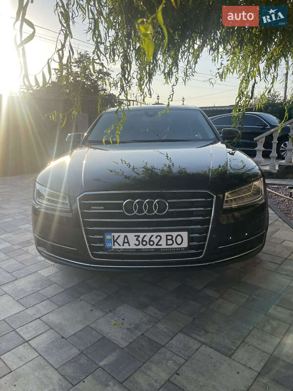 Седан Audi A8 2017 в Одессе