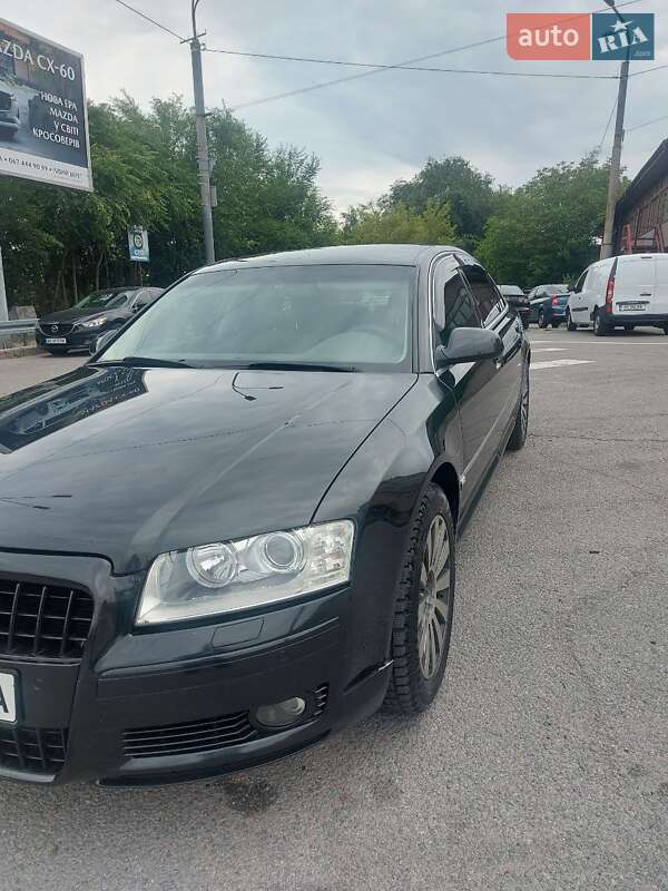Audi A8 2005