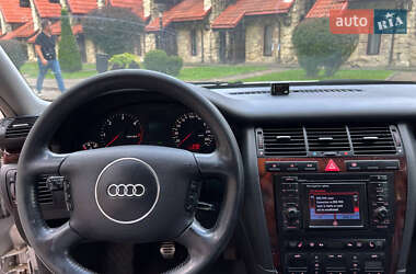 Седан Audi A8 2001 в 