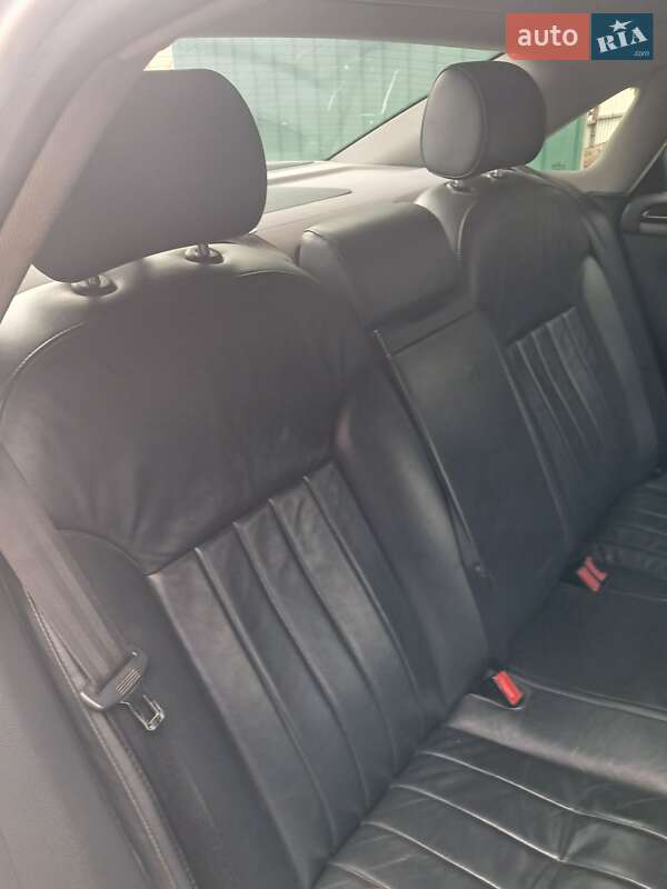 Седан Audi A8 2004 в Первомайске