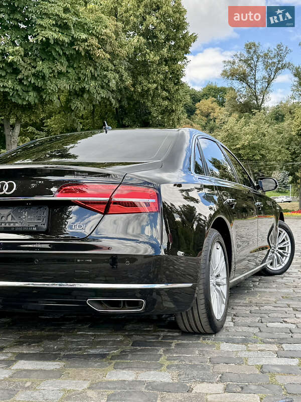 Седан Audi A8 2017 в Киеве