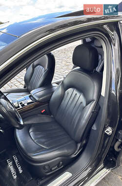 Седан Audi A8 2017 в 