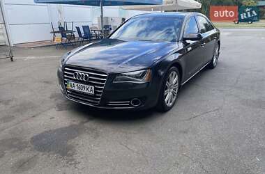 Седан Audi A8 2011 в 