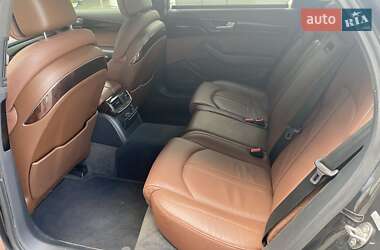Седан Audi A8 2011 в 
