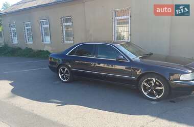 Седан Audi A8 1998 в 