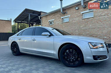 Седан Audi A8 2010 в 