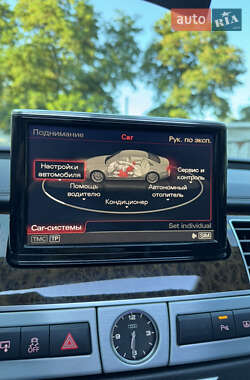 Седан Audi A8 2010 в 