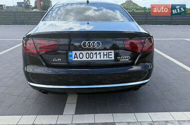 Седан Audi A8 2012 в 