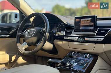Седан Audi A8 2014 в Ивано-Франковске