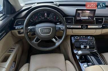 Седан Audi A8 2014 в Ивано-Франковске