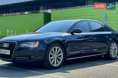 Седан Audi A8 2012 в 