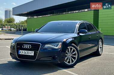 Седан Audi A8 2012 в Києві