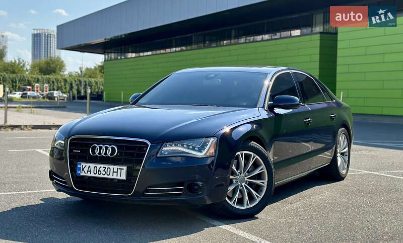 Седан Audi A8 2012 в 