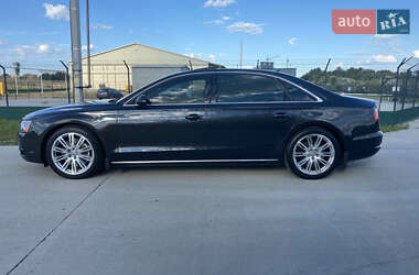Седан Audi A8 2011 в 
