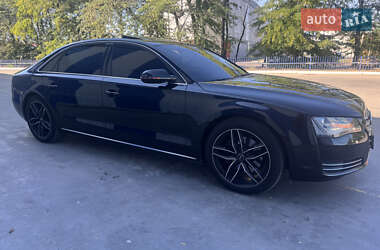 Седан Audi A8 2012 в 