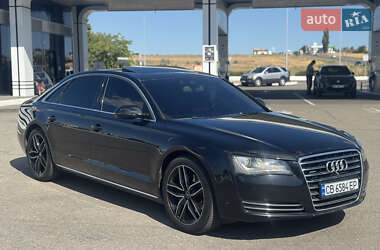 Седан Audi A8 2012 в 