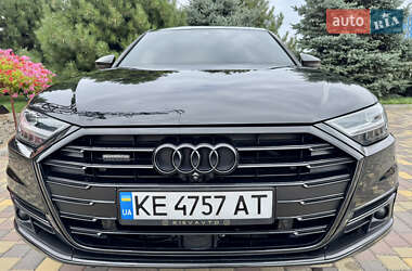 Седан Audi A8 2018 в 