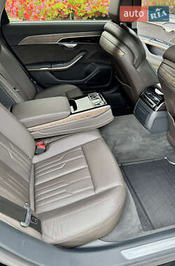 Седан Audi A8 2018 в 
