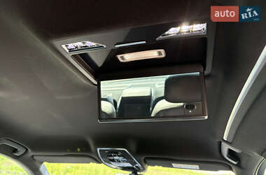 Седан Audi A8 2022 в Киеве