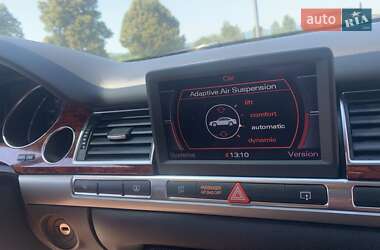 Седан Audi A8 2006 в Вышкове