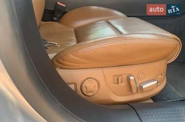 Седан Audi A8 2006 в Вышкове