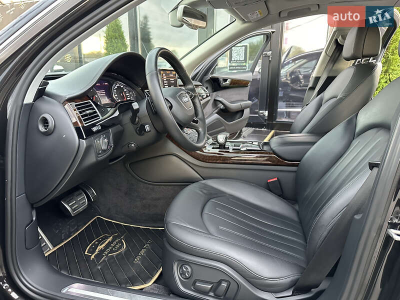 Седан Audi A8 2017 в Харькове