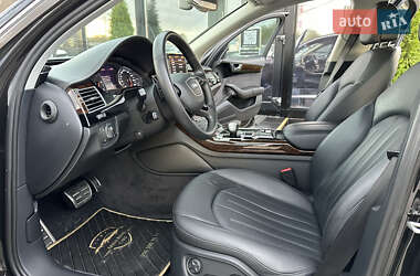 Седан Audi A8 2017 в 
