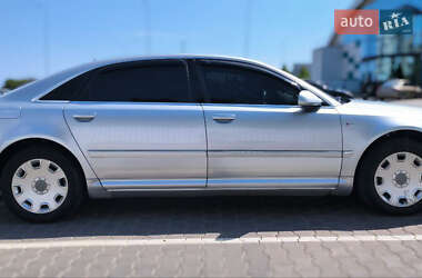 Седан Audi A8 2006 в Южном