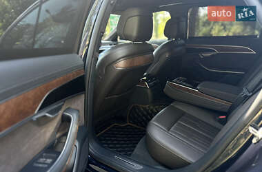 Седан Audi A8 2023 в 