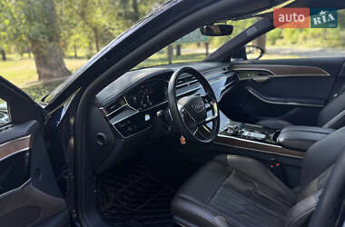 Седан Audi A8 2023 в 