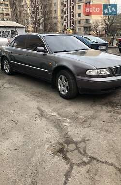 Седан Audi A8 1996 в 