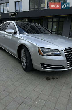 Седан Audi A8 2012 в Львове
