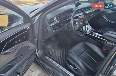 Седан Audi A8 2019 в 