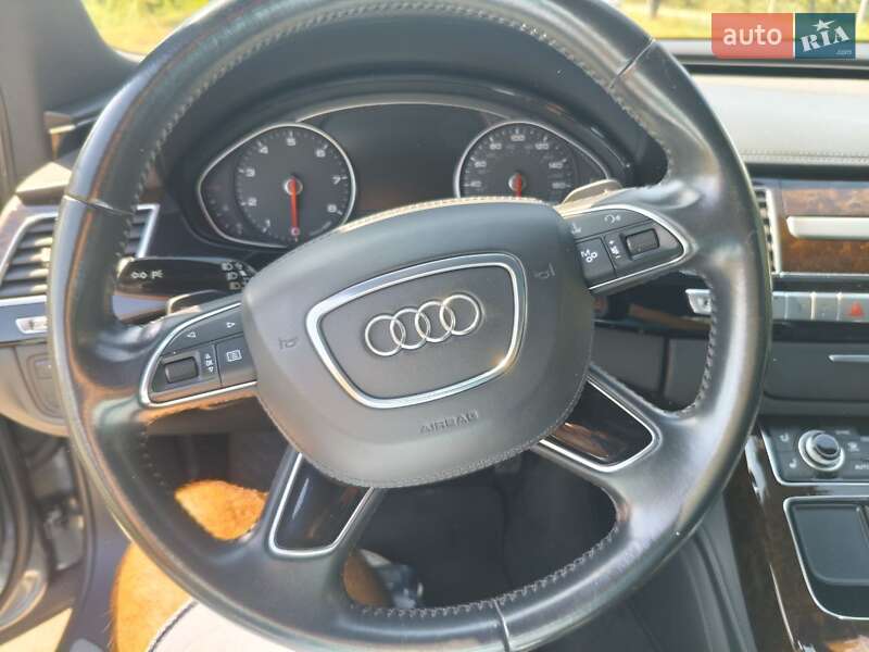 Седан Audi A8 2015 в Смеле фото 2 Седан Audi A8 2015 в Смеле