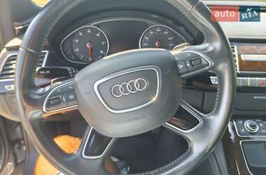 Седан Audi A8 2015 в 