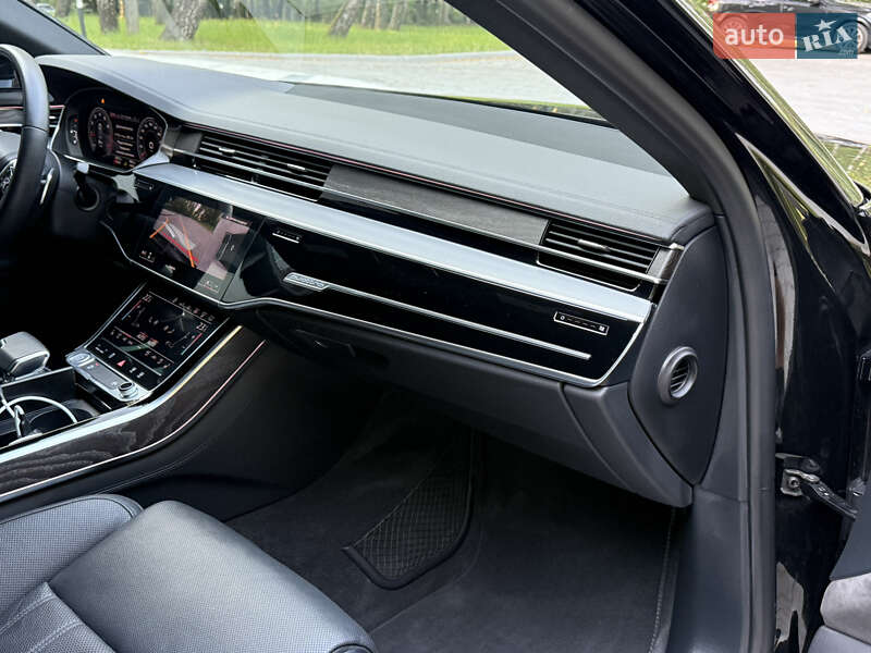 Седан Audi A8 2020 в Тернополі фото 24 Седан Audi A8 2020 в Тернополі