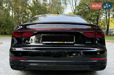 Седан Audi A8 2020 в 