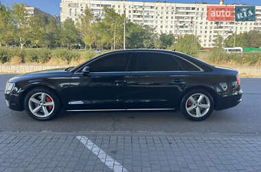 Седан Audi A8 2013 в 