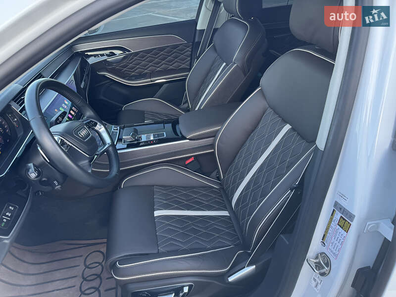 Седан Audi A8 2020 в Києві
